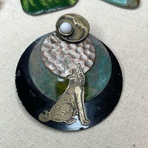 OOAK vintage 70s Wolf Moon Earth 🌍 🐺 🌖 copper brass face Native American